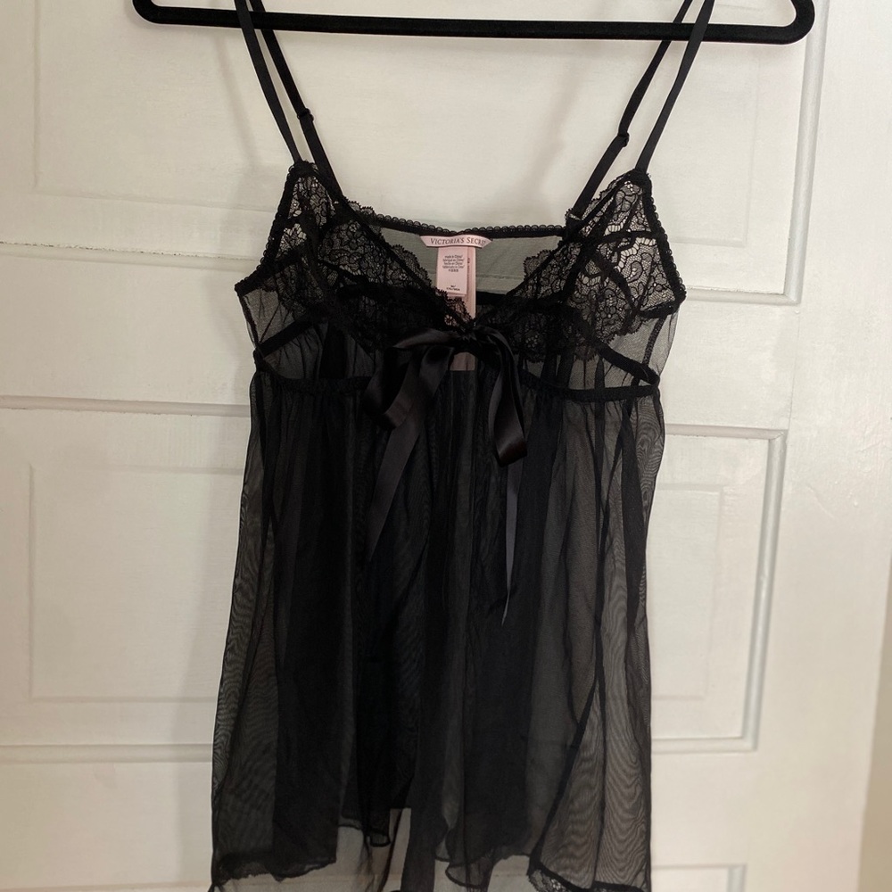 NWT Victoria's Secret Black Sheer Lace Chemise